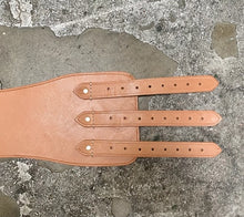 Kidney Belt - Natural Leather / Nickel hardware - size M (PTM)